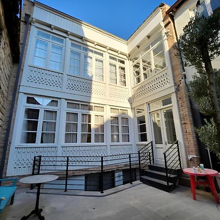 Comfort And History Tbilisi Zewnętrze zdjęcie